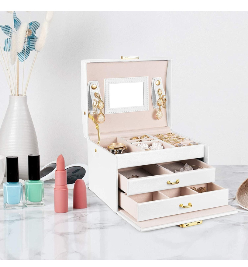 Organiza tus joyas con este organizador